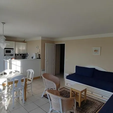 Holiday home Maison 6-8 Pers - 3 Chbres - - Piscine - Golf Talmont-Saint-Hilaire